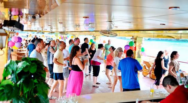 Du thuyền Golden Cruise 9999 